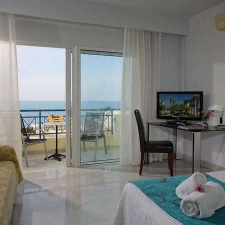 Rethymno Mare Royal & Water Park Hotel